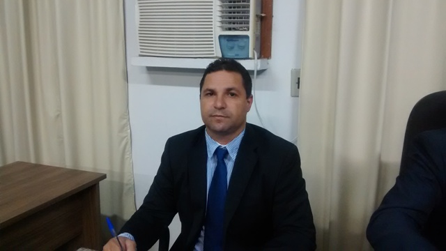 Indicação 010/2015 - Vereador Arnaldo Martins.